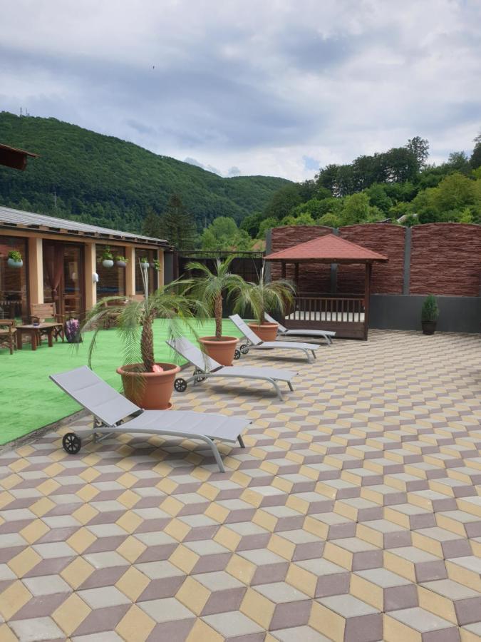 Casa Piri Hotel Anina Buitenkant foto